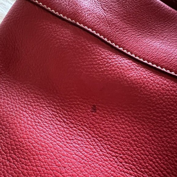 PRADA red leather bag - Picture 7 of 8